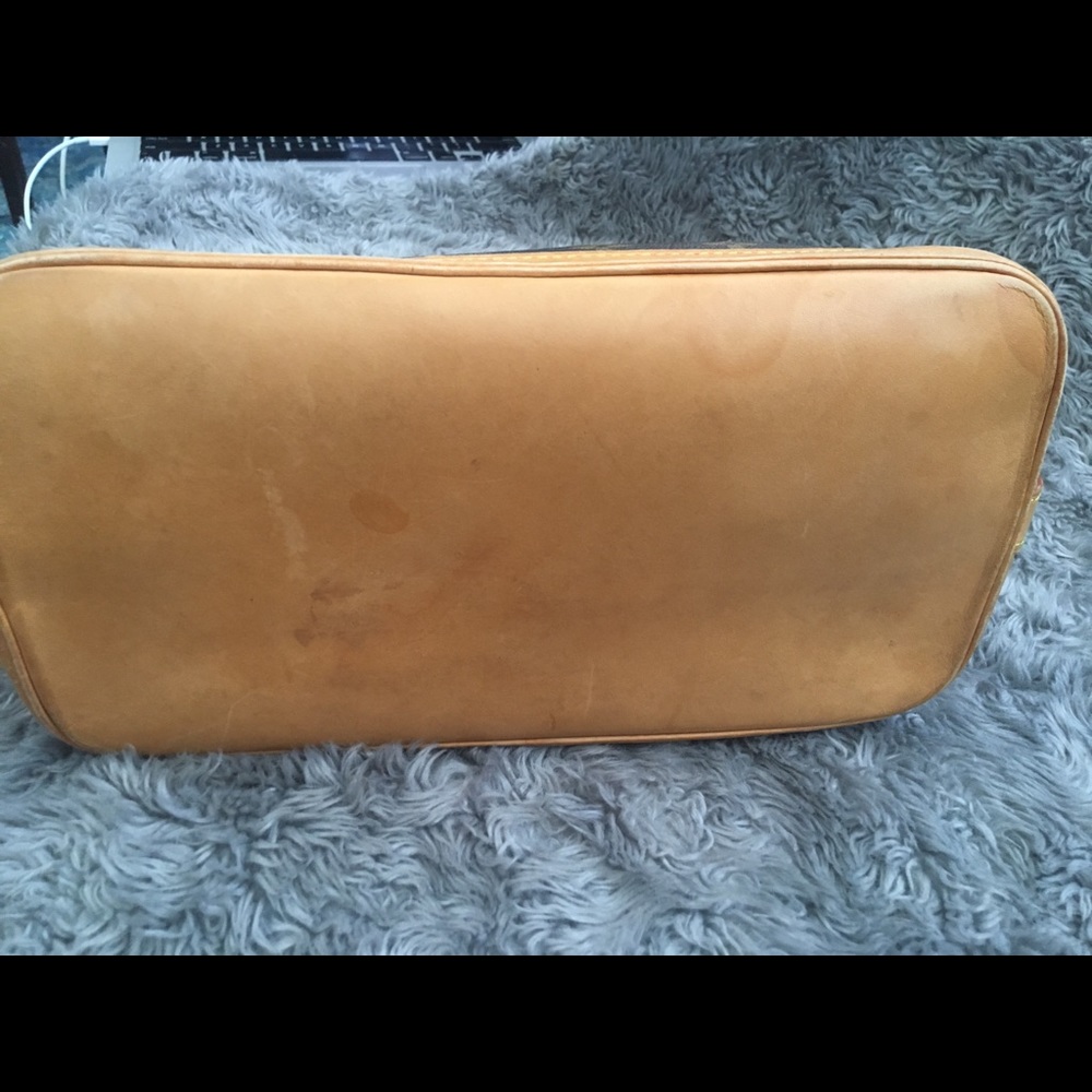 Louis Vuitton Alma - Picture 3 of 4